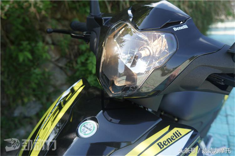 贝纳利弯梁rfs150i可以装尾箱吗,贝纳利弯梁rfs150i测评