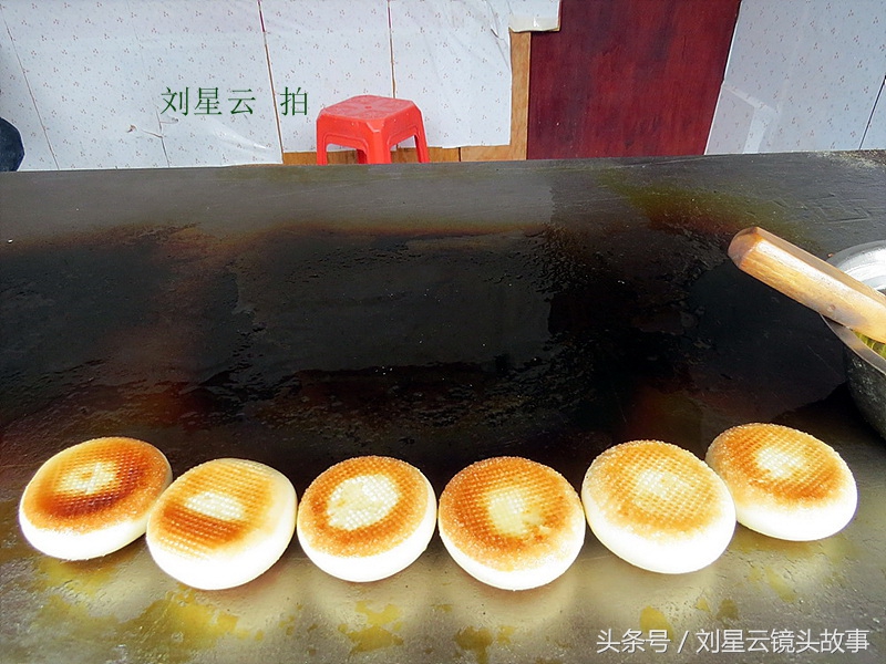 四川古镇景区小吃招商,四川古镇开发存在的问题