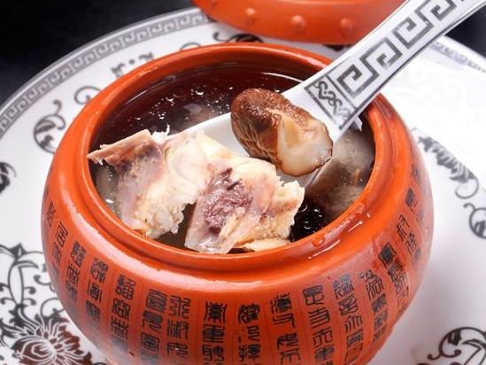 江西一绝瓦罐汤为什么那么清澈,江西瓦罐汤的历史故事