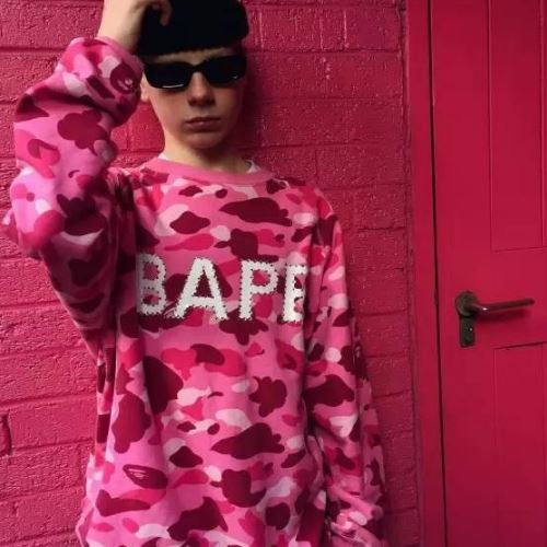 别人14岁就能老练地玩潮、装逼、圈钱,让我等奔三的人情何以堪