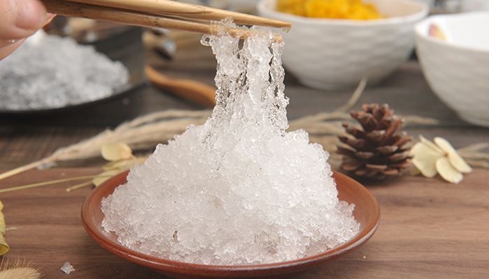 桃胶又叫雪燕吗,雪燕桃胶皂角米价格