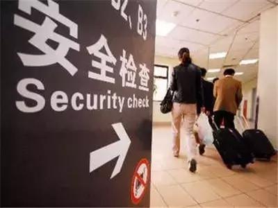 欲哭无泪，中国留学生竟在海外做这些事情