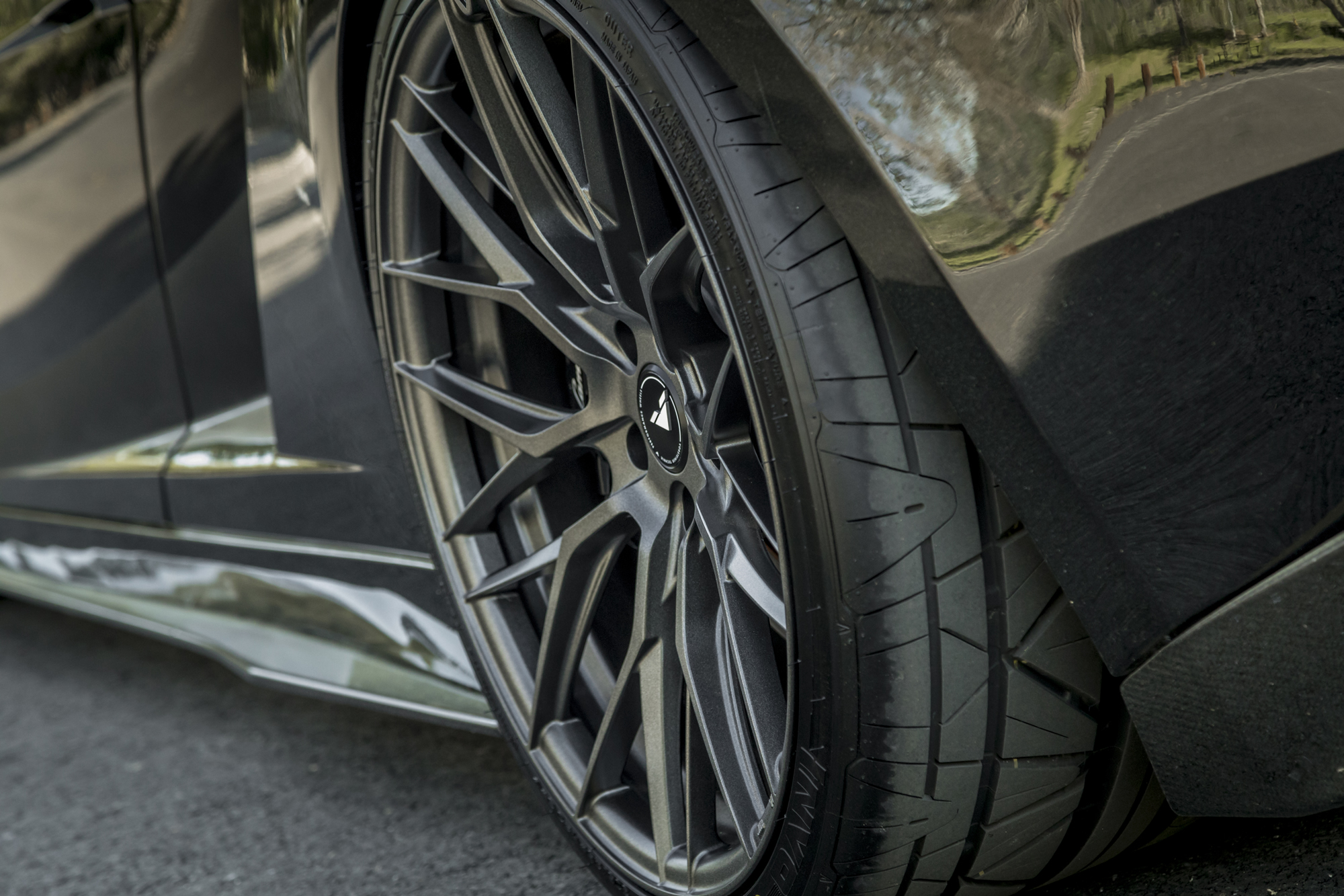 兰博基尼盖拉多爆改内饰,兰博基尼盖拉多改装黑武士