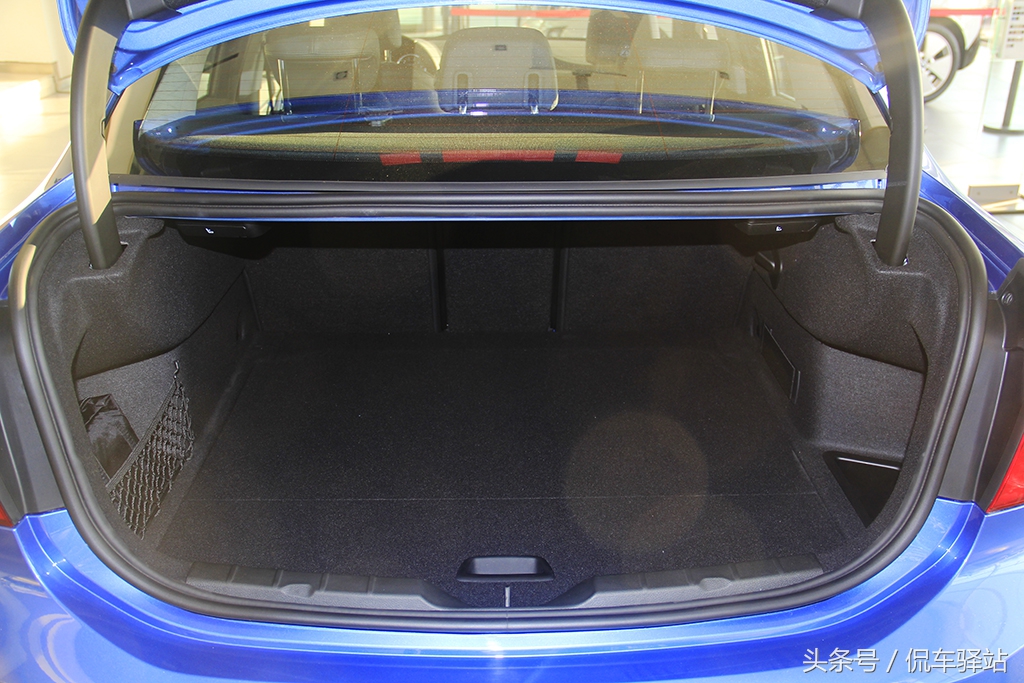 2019年宝马1系120im运动版测评,2018款宝马1系120i测评