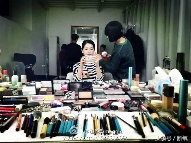 扒开女明星的化妆包｜江疏影挑化妆品的技术甩娜扎8条街？