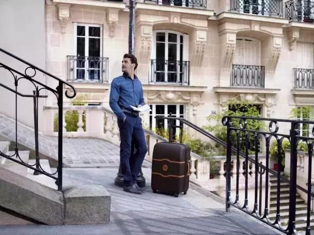 哪个牌子的旅行箱性价比高,哪个旅行箱值得买