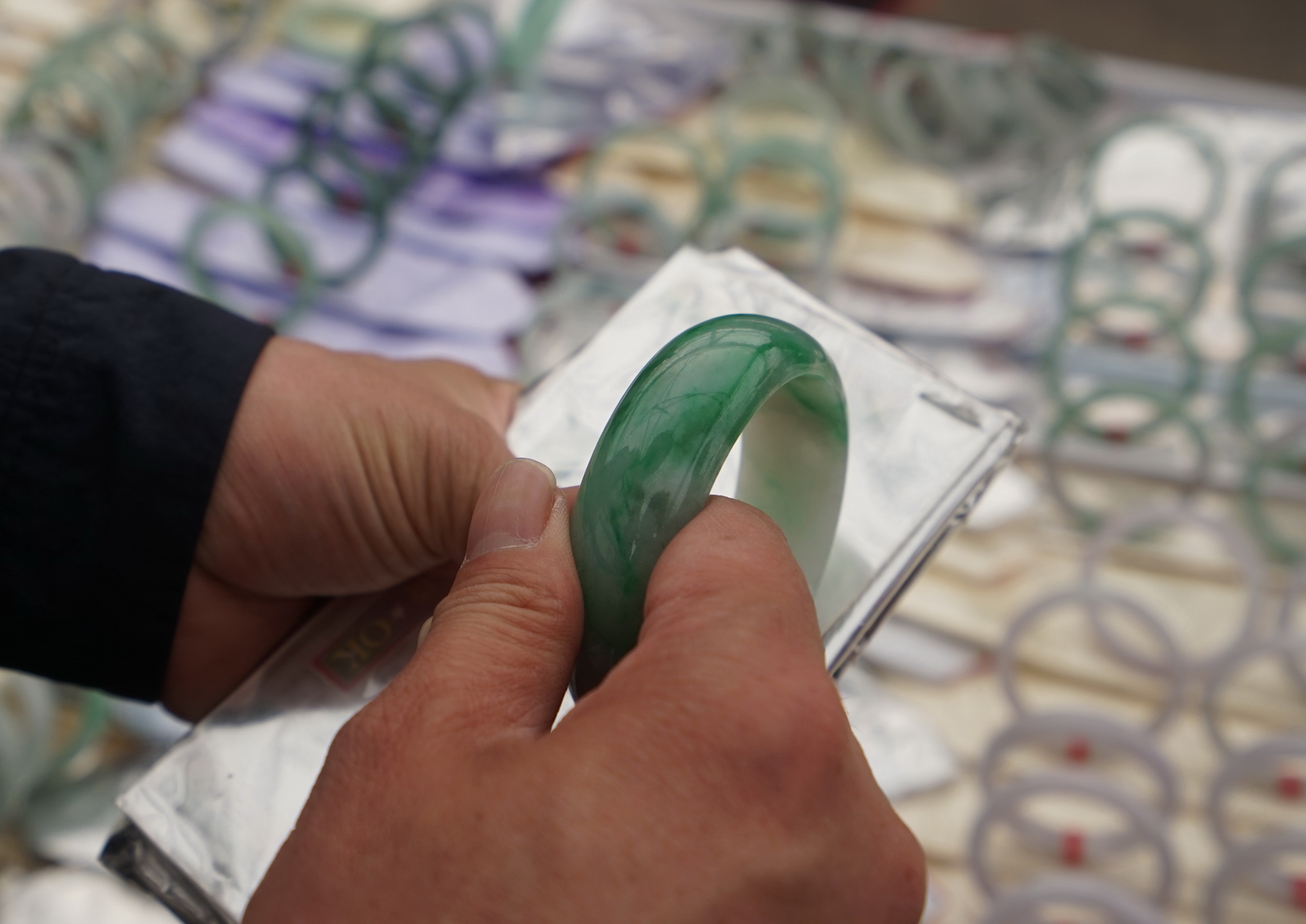 腾冲性价比最高的翡翠市场在哪里,腾冲翡翠市场缅甸玉