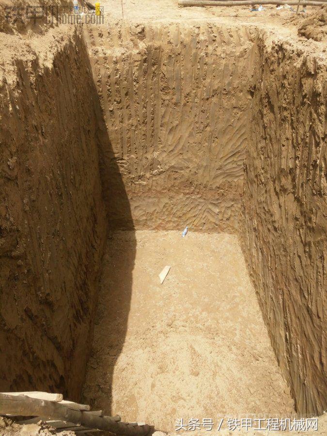 国产挖掘机三一,为什么三一挖掘机这么好