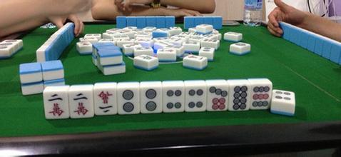 如何学会打麻将不碰牌,打麻将只需记住几个秘诀想输就难