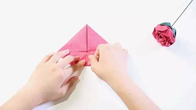 幼儿园最新卡纸手工花,幼儿园手工作品简单又好看卡纸花