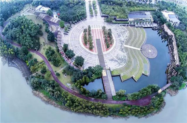 我叫东侨，宁德的那个东侨，今年我……