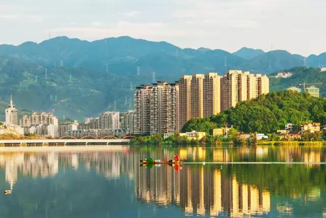 我叫东侨，宁德的那个东侨，今年我……