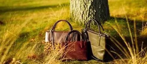 katespade与coach比较是什么档次,katespade同档次的包