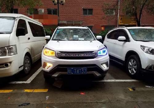 长安cs75可以改灯吗,长安CS75后备箱灯加装