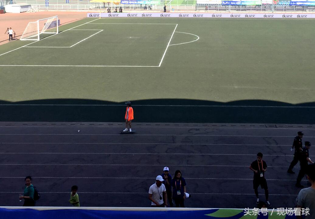 欢乐何不共享？在北京地大看大足赛的欣喜与遗憾｜观赛体验