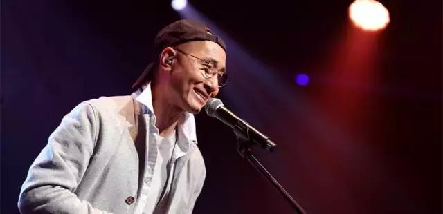 给外国人听卢冠廷一生所爱,一生所爱卢冠廷情深似海