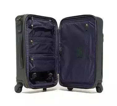 哪个牌子的旅行箱性价比高,哪个旅行箱值得买