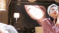 夏天油得要死冬天干得起皮,脸突然变得很油是不是缺水