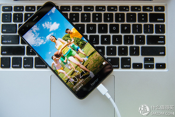 华为mate8与荣耀v9哪款更流畅不卡,荣耀v9鸿蒙2.0.0.125版本好用吗