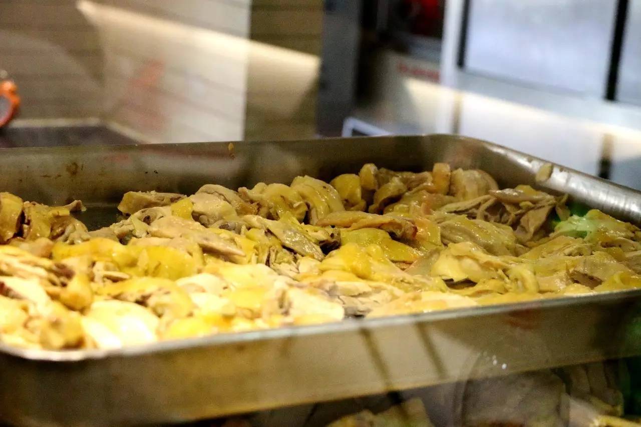 为了吃新鲜菜来开荒种菜,为了菜品新鲜每天坚持采购