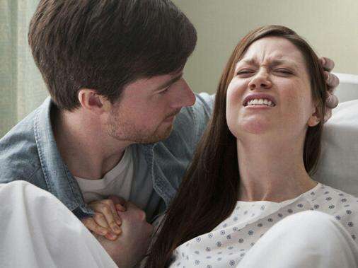 据说生孩子相当于20根骨头同时折断……到底有多疼呢?