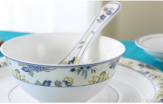 骨瓷餐具十大排名里面有个“大牌”，看完颠覆你对餐具的认知