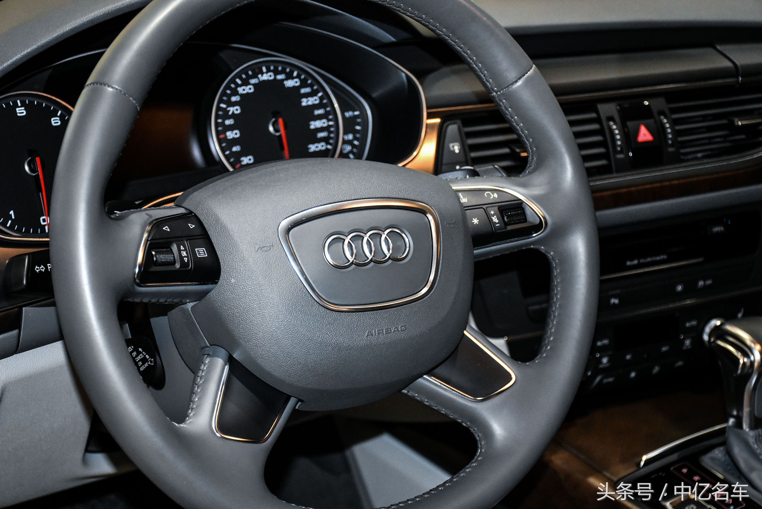 2012款奥迪a6现在值多少钱,2012奥迪a6二手车多少钱