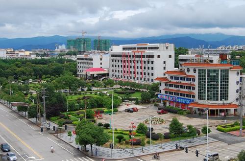 江西重点小镇全部名单,江西镇改县名单