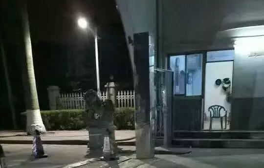 “深夜的地铁上,不只我一个人”|89条城市青年安全指南