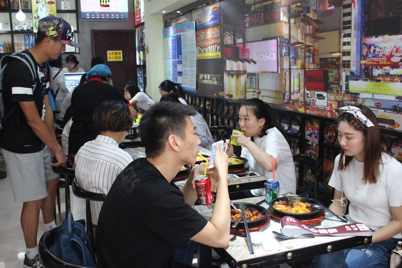 40秒，18块钱，济南有家神奇的餐厅，逛吃逛吃一路，停不下来