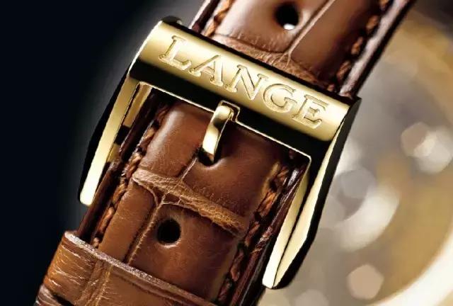 天梭手表调时间顺时针还是逆时针,卡地亚手表是顺时针还是逆时针