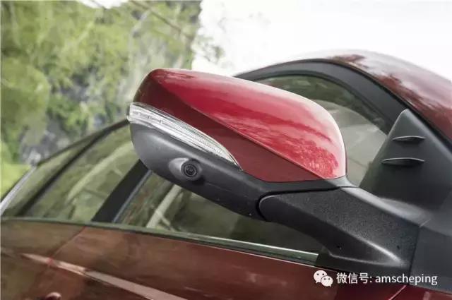 长安凌轩和宝骏730对比视频,长安凌轩对比新款730