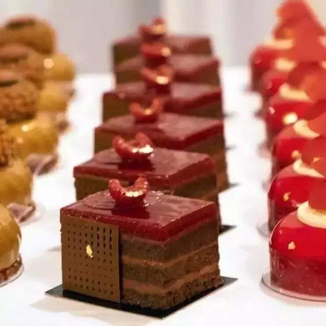 如何从零开始开一家烘焙店,一个烘焙师怎么经营一家烘焙店