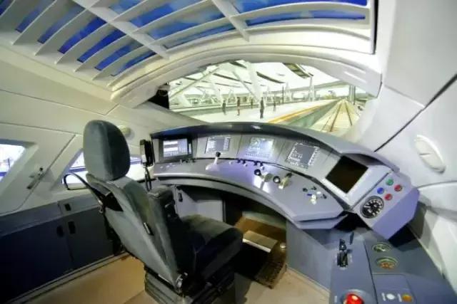 西南交通大学励志,学者专家对西南交通大学评价