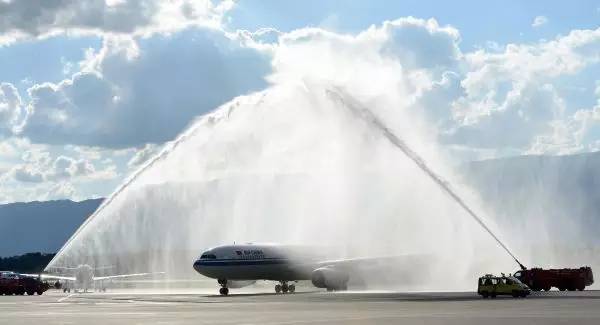 商务参赞谈一带一路丨丝路星火越千载，中瑞合作惠万家