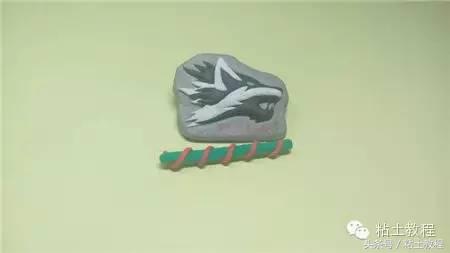 用彩泥来做海绵宝宝,海绵宝宝动画片橡皮泥手工制作