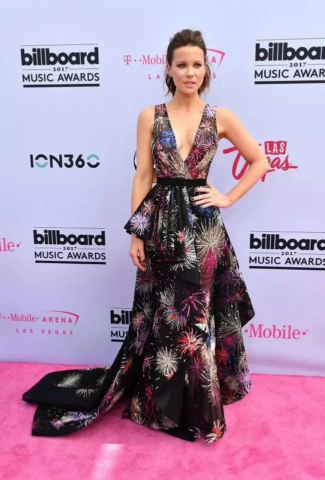 20周年泰坦尼克号,20届公告牌音乐奖