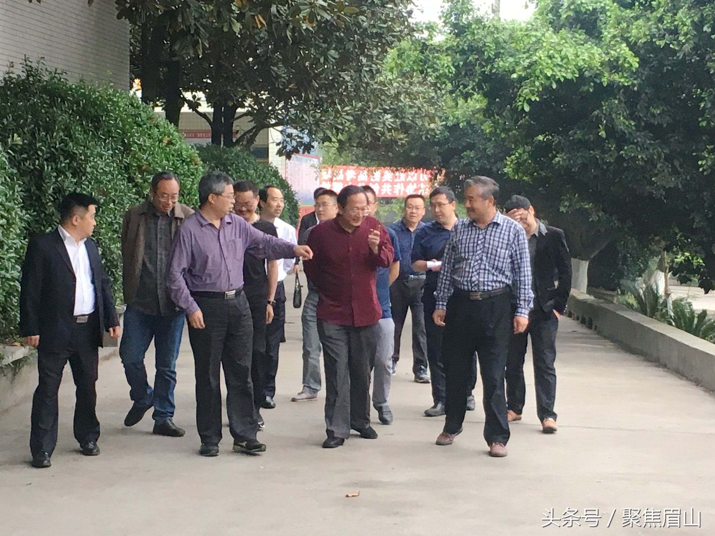 眉山市最牛的高中,仁寿最好中学