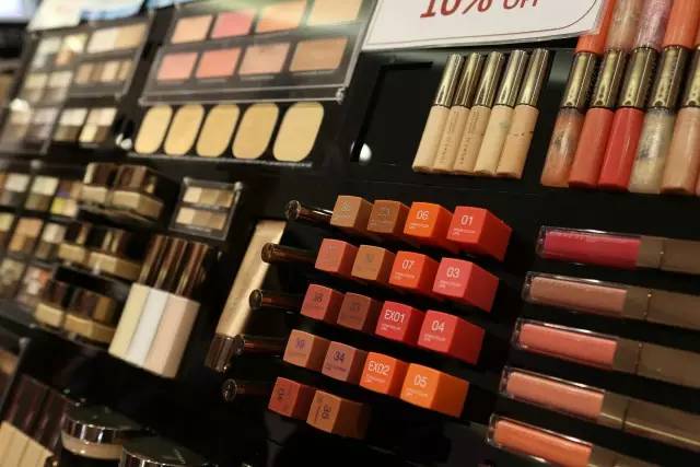 日本Kanebo和RMK打折到骨折,不买买买对不起