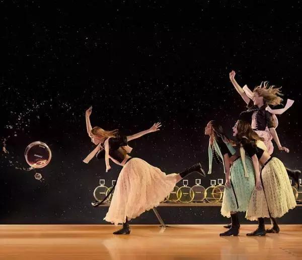 香奈儿邂逅柔情香水100ml专柜价格,香奈儿邂逅哪一个香调好一点