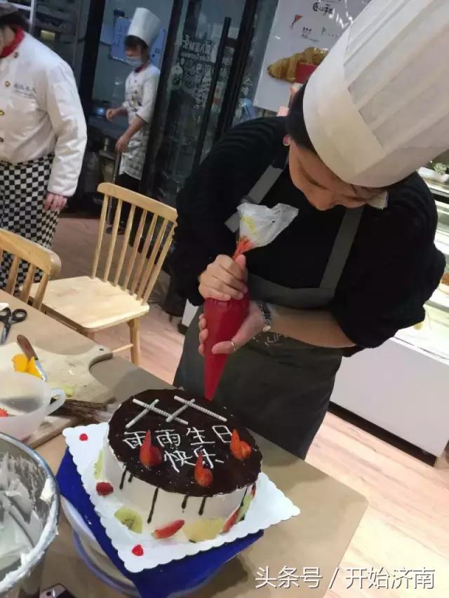 济南陶艺自己做的地方,济南有家小店