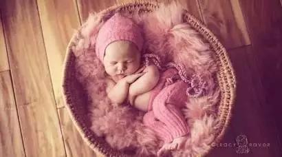 溶血性黄疸宝宝可以喝母乳吗,宝宝溶血性黄疸还可以喂母乳吗