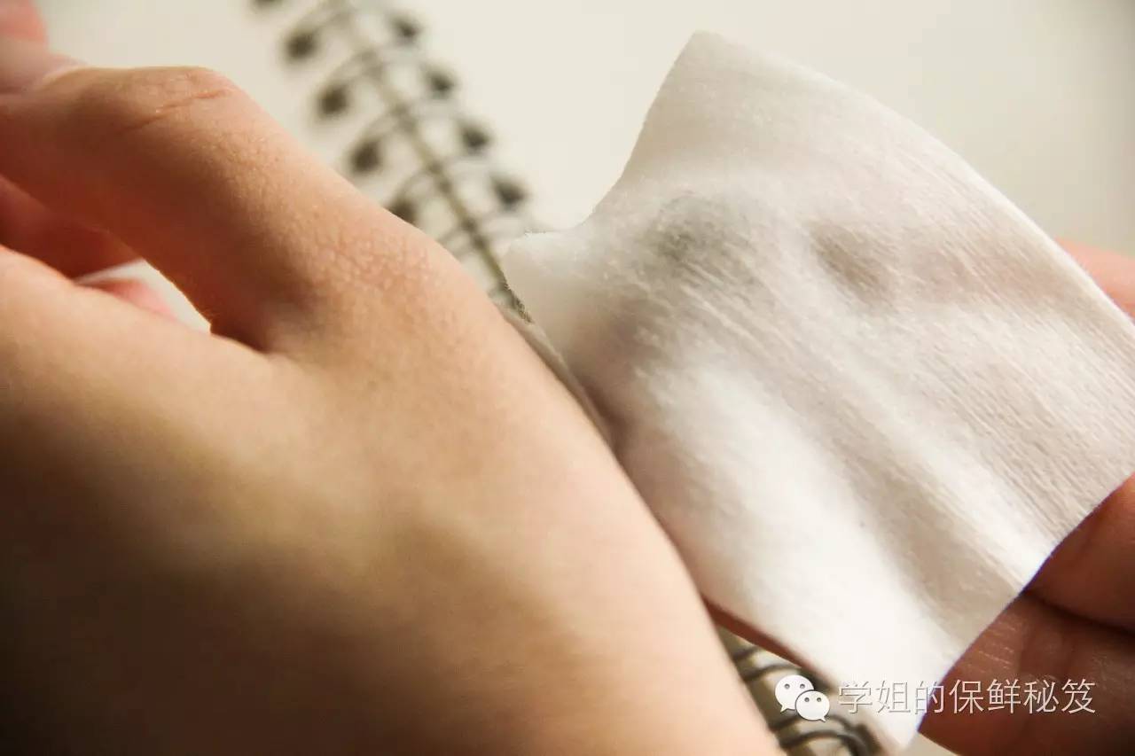 kissme眼线笔用水搓能搓掉吗,kissme眼线笔推荐