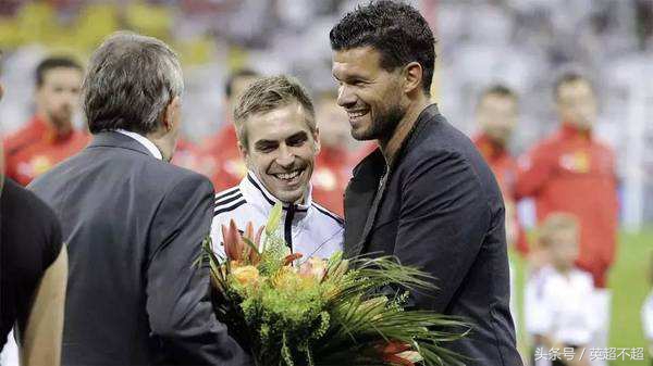 拉姆拜仁退役仪式,拉姆在拜仁的最后一场比赛