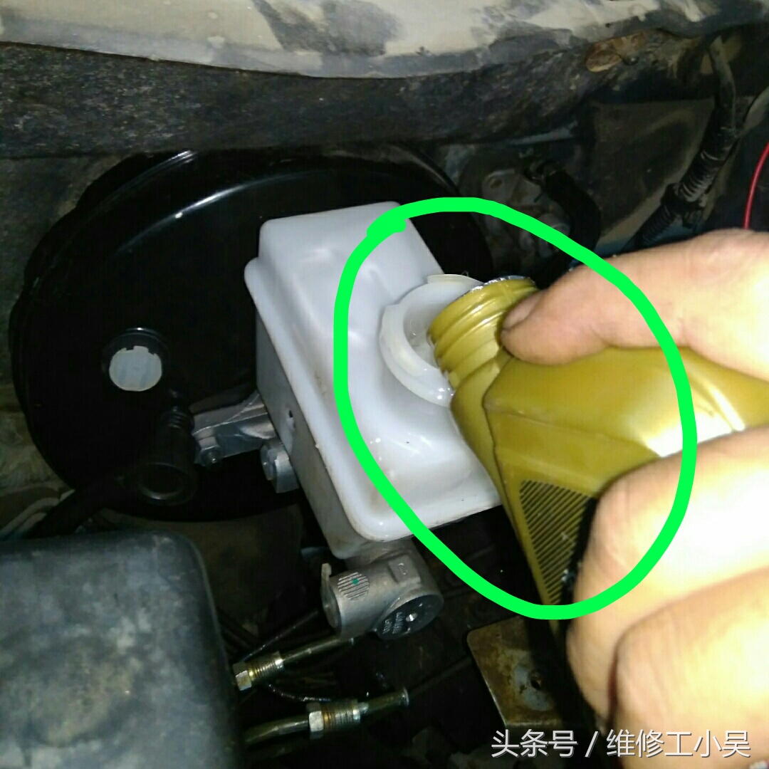 长安悦翔刹车突然变软了怎么回事,长安悦翔v7刹车踩到底感觉没刹车