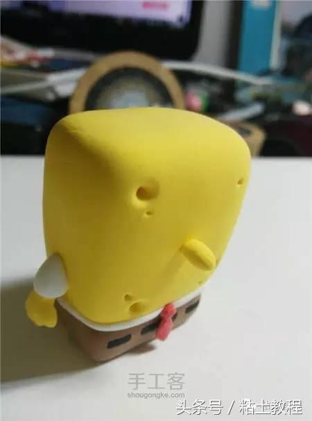 用彩泥来做海绵宝宝,海绵宝宝动画片橡皮泥手工制作