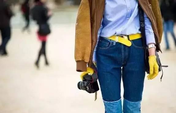 樱草黄色明亮显白又高级,樱草黄如何配色