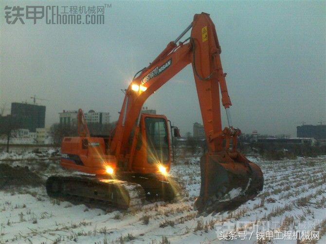 国内挖掘机哪家好,国产挖掘机哪个品牌质量稳定