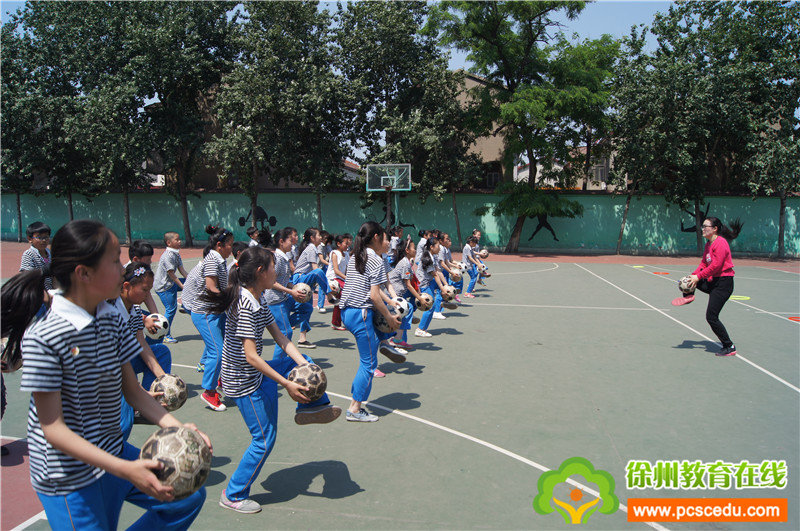 评优课体育初中足球,足球体育教师全国优质课