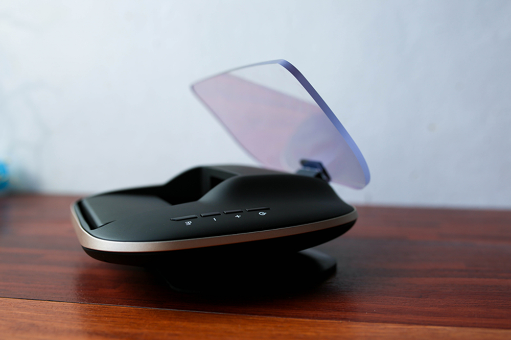 汽车安装飞机显示器：号称开车“不低头”，有多少人用过？